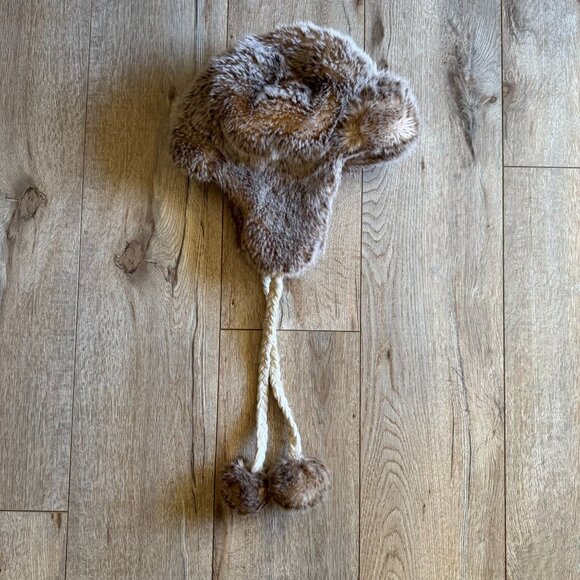 AEO Y2K Faux Fur Trapper Braided Strap w Round Fur Bauble Cozy Winter Hat - Picture 10 of 15